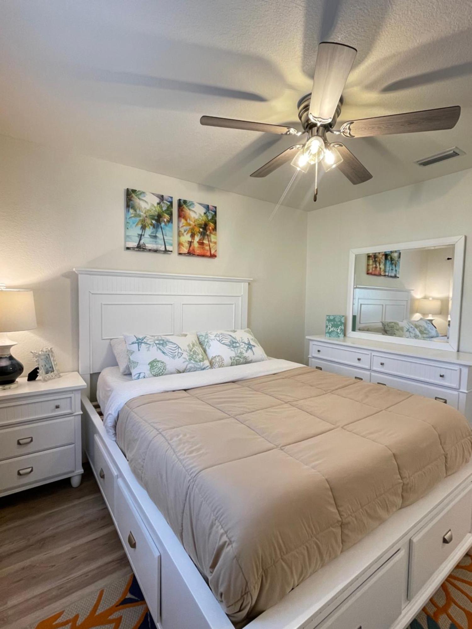 Cozy 3 Bedroom Vacation * North Port