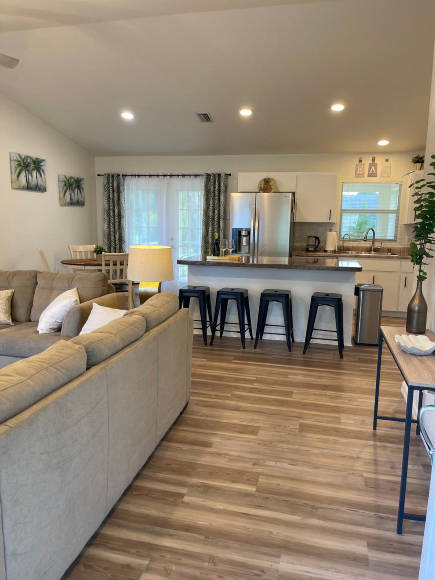 Cozy 3 Bedroom Vacation North Port